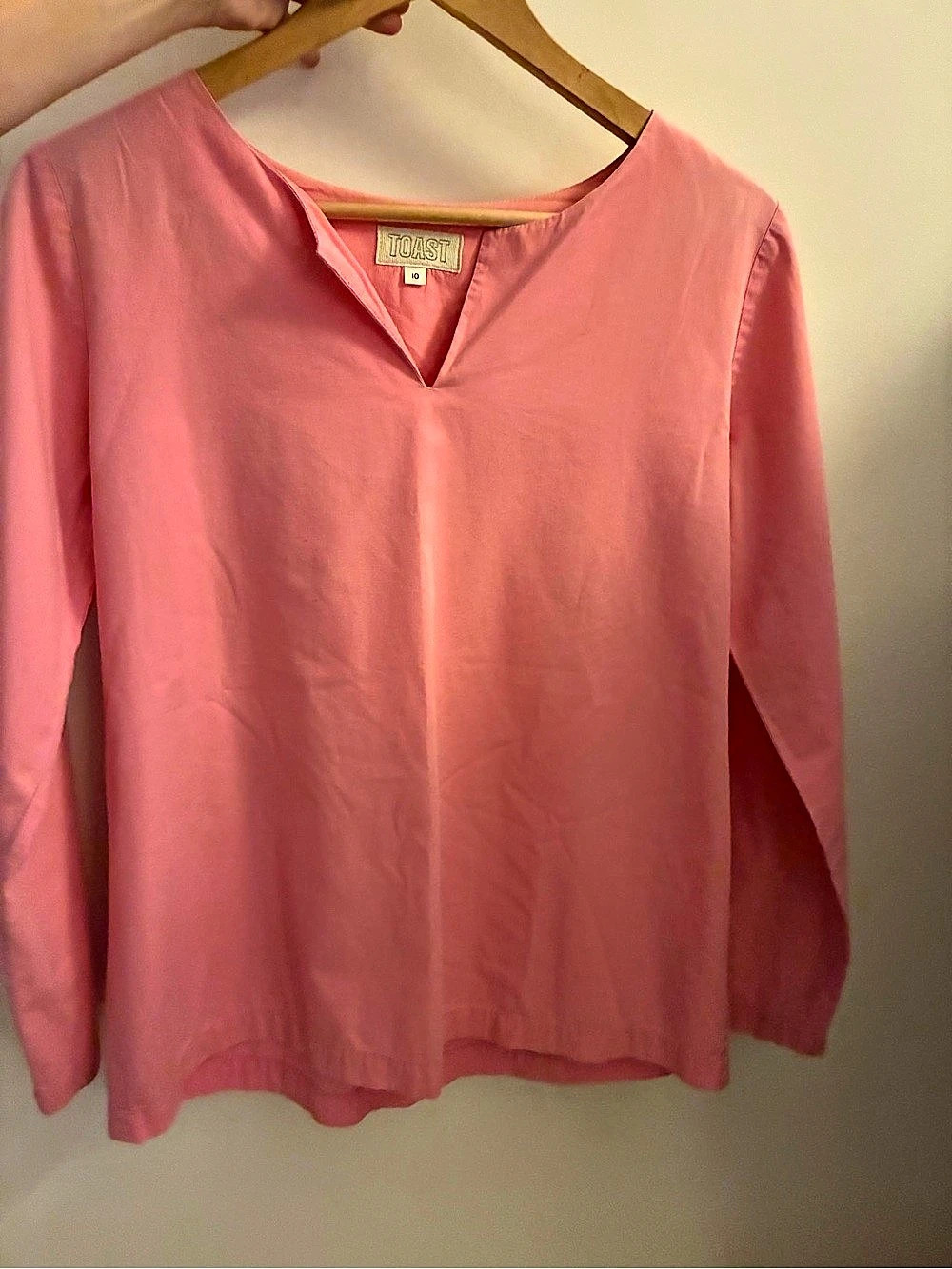 TOAST V-Neck Blouse in Pink Size 10 Like New